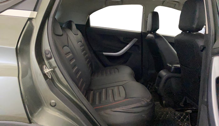 2021 Tata NEXON XM SUNROOF PETROL, Petrol, Manual, 69,427 km, Right Side Rear Door Cabin