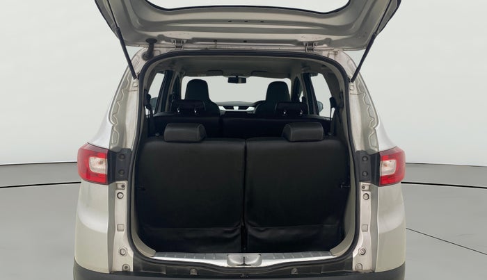 2020 Renault TRIBER RXZ, Petrol, Manual, 22,206 km, Boot Open Zoomed View