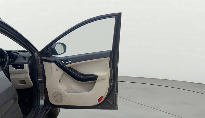 2022 Tata NEXON XZA PLUS SUNROOF PETROL, Petrol, Automatic, 63,715 km, RHS Front Door