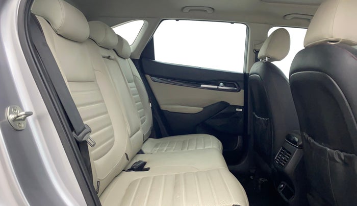 2019 KIA SELTOS GTX PLUS DCT 1.4 PETROL, Petrol, Automatic, 90,625 km, Right Side Rear Door Cabin