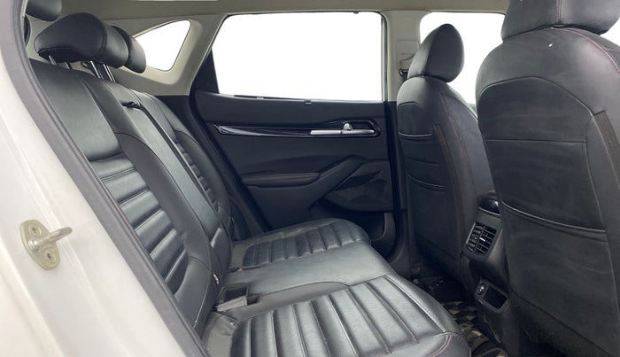 2019 KIA SELTOS GTX AT 1.4 PETROL, Petrol, Automatic, 69,035 km, Right Side Rear Door Cabin