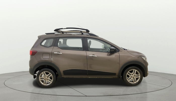 2023 Renault TRIBER RXZ, Petrol, Manual, 29,624 km, Right Side View