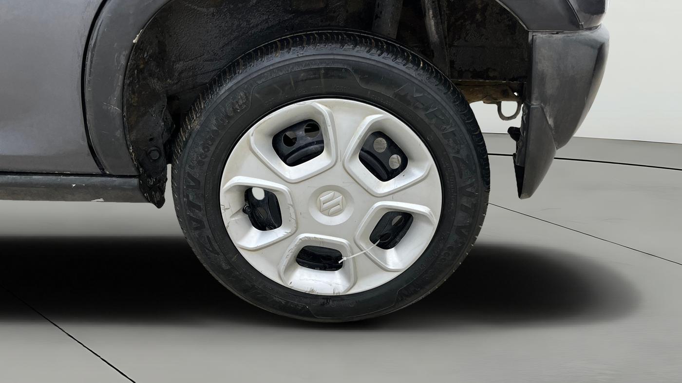 2021 Maruti S PRESSO VXI PLUS AMT, Petrol, Automatic, 29,935 km, Left Rear Wheel