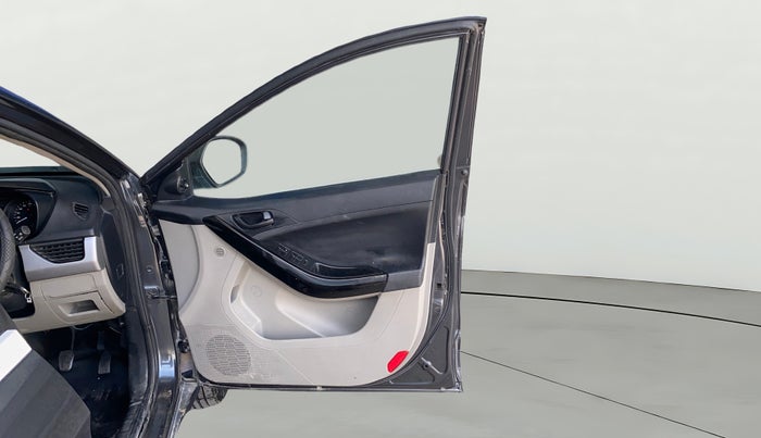 2019 Tata NEXON XM PETROL, Petrol, Manual, 63,534 km, RHS Front Door
