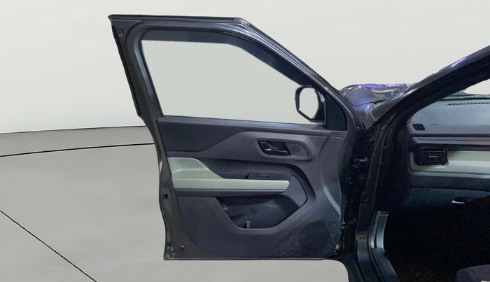 2025 Tata PUNCH Adventure Plus AMT, Petrol, Automatic, 4,428 km, LHS Front Door