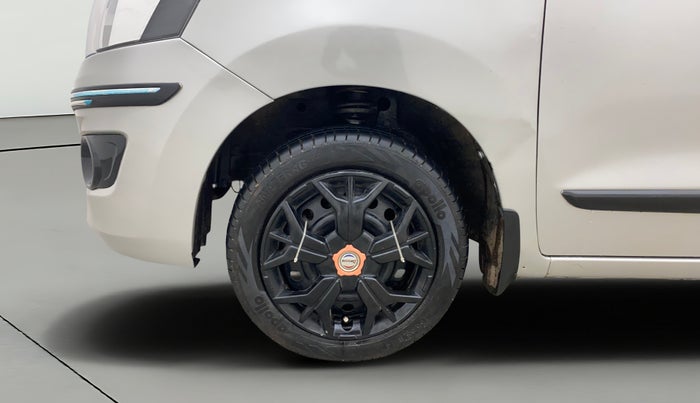 2015 Maruti Wagon R 1.0 VXI, Petrol, Manual, 1,32,558 km, Left Front Wheel