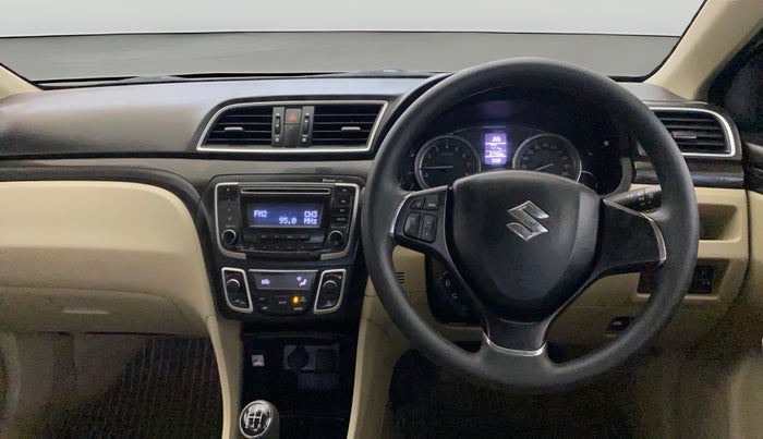 2017 Maruti Ciaz ZETA 1.4  MT PETROL, Petrol, Manual, 57,505 km, Steering Wheel Close Up