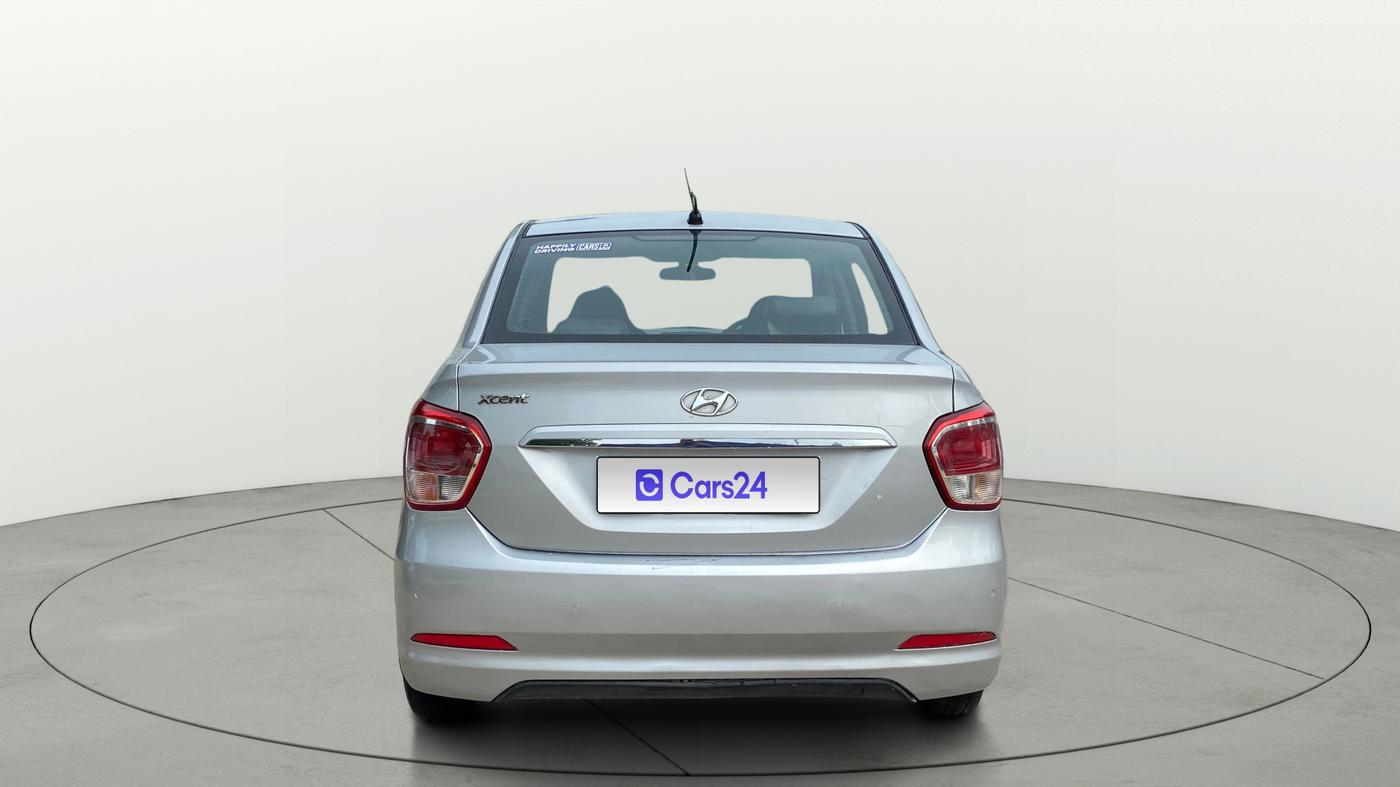 2015 Hyundai Xcent S 1.2, Petrol, Manual, 98,564 km, Back/Rear