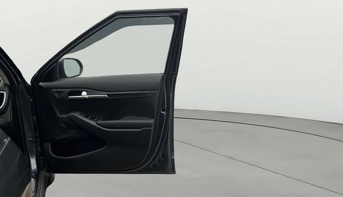 2021 KIA SELTOS HTK 1.5 PETROL, Petrol, Manual, 47,224 km, RHS Front Door