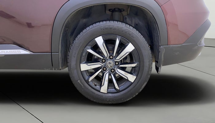 2020 MG HECTOR SMART 1.5 DCT PETROL, Petrol, Automatic, 30,012 km, Left Rear Wheel