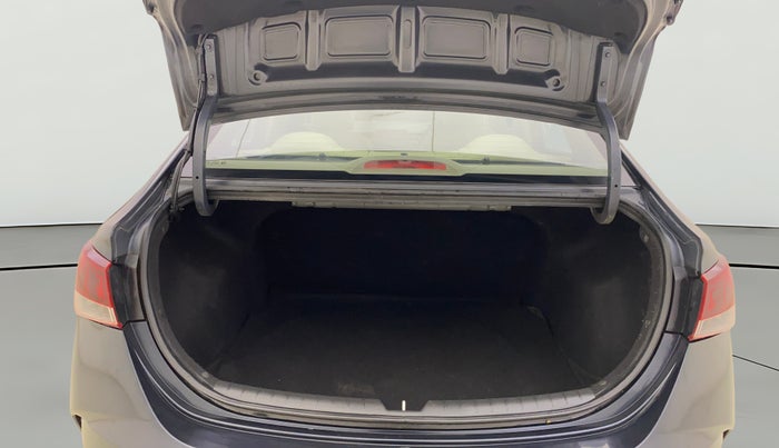 2021 Hyundai Verna SX 1.5 VTVT IVT, Petrol, Automatic, 35,989 km, Boot Open Zoomed View