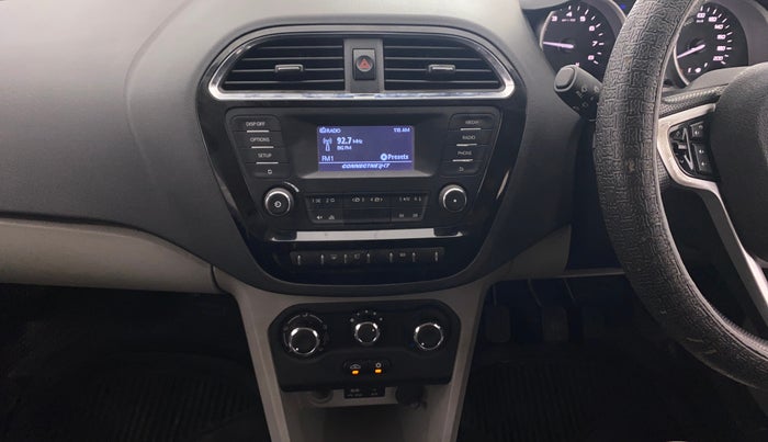 2016 Tata Tiago XZ PETROL, Petrol, Manual, 37,712 km, Air Conditioner