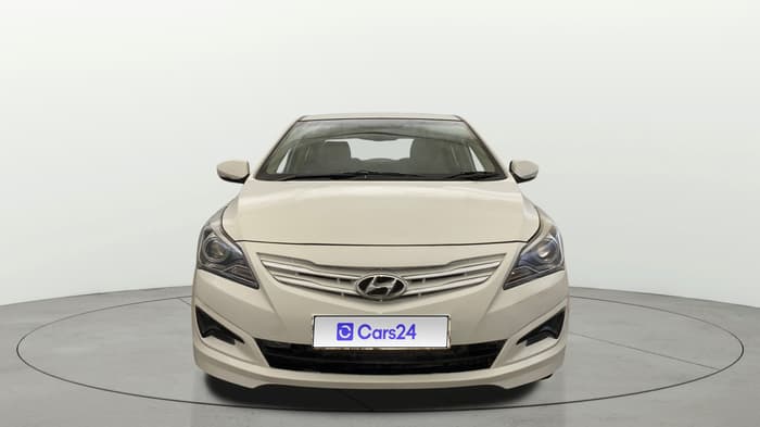 2016 Hyundai Verna FLUIDIC 4S 1.6 VTVT S AT, Petrol, Automatic, 48,264 km, Front