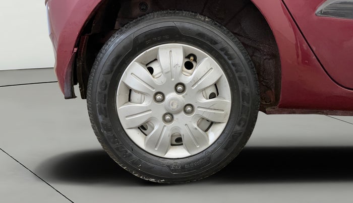 2015 Hyundai i10 MAGNA 1.1, Petrol, Manual, 68,119 km, Right Rear Wheel