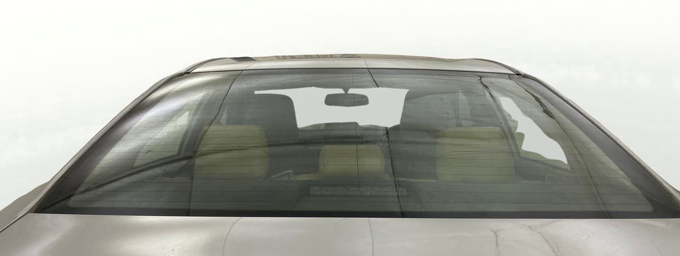 2015 Toyota Corolla Altis JS PETROL, Petrol, Manual, 1,20,681 km, Rear Windshield