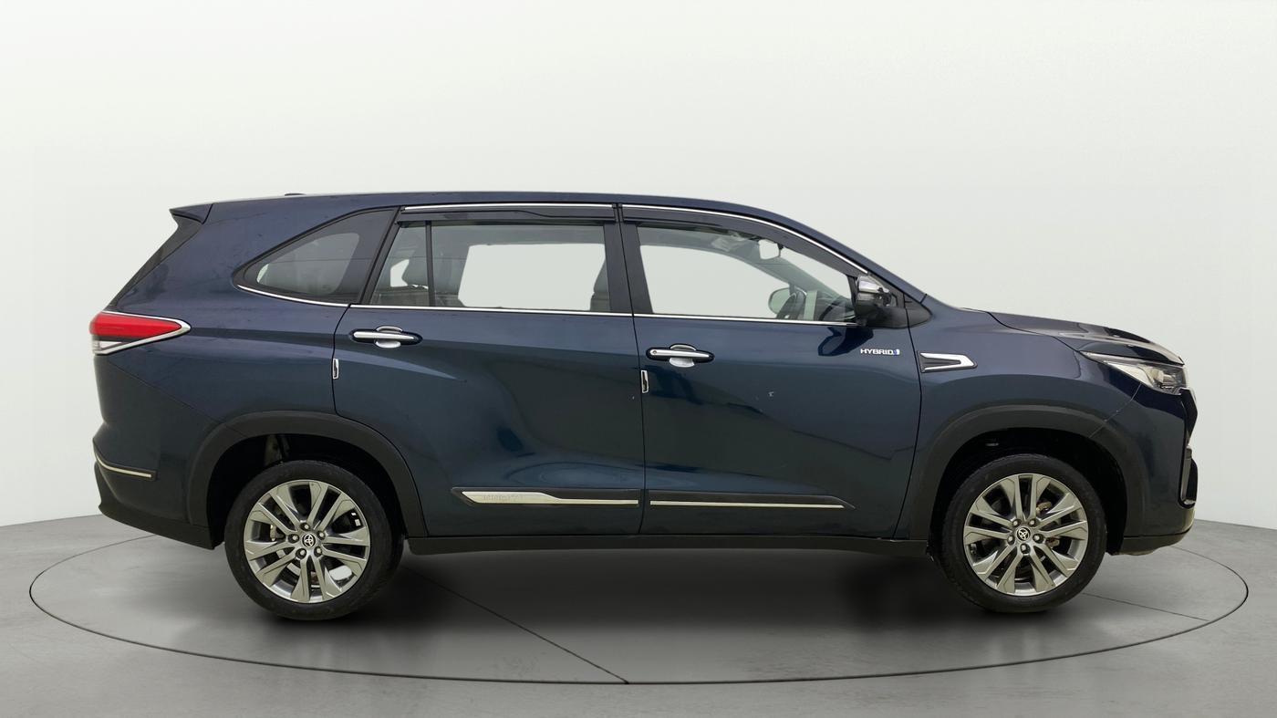2024 Toyota INNOVA HYCROSS ZX HYBRID 7 STR, Hybrid, Automatic, 3,625 km, Right Side View