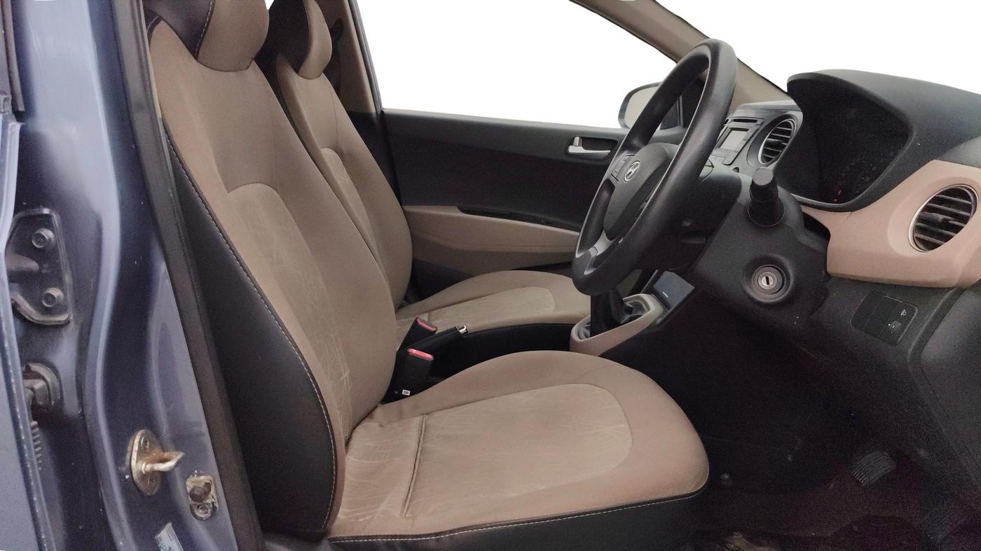 2015 Hyundai Xcent SX 1.2, Petrol, Manual, 43,667 km, Right Side Front Door Cabin