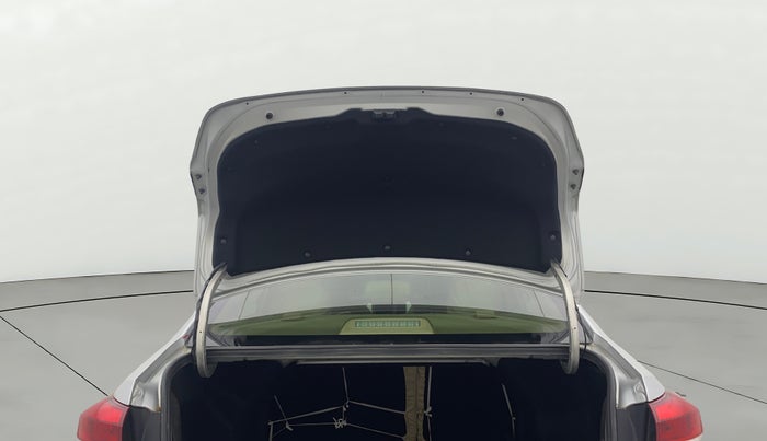 2019 Toyota YARIS J MT, Petrol, Manual, 1,27,430 km, Boot Door Open