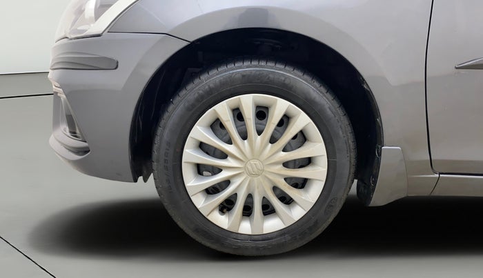 2022 Maruti Ciaz SIGMA 1.5 SHVS MT  PETROL, Petrol, Manual, 33,143 km, Left Front Wheel