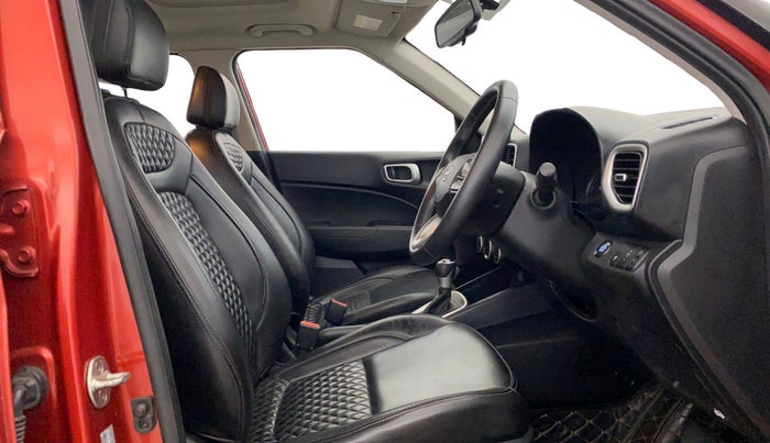 2019 Hyundai VENUE SX PLUS 1.0 TURBO DCT, Petrol, Automatic, 70,516 km, Right Side Front Door Cabin