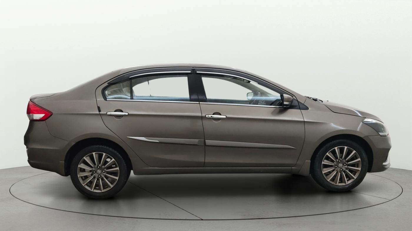2019 Maruti Ciaz ALPHA 1.5 SHVS PETROL, Petrol, Manual, 53,286 km, Right Side View