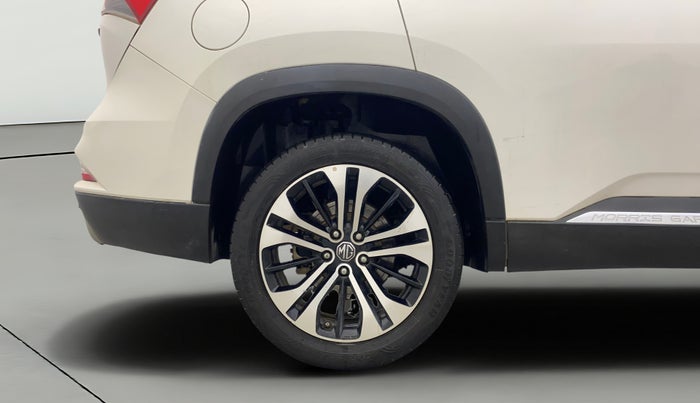 2021 MG HECTOR PLUS SELECT 2.0 DIESEL TURBO MT 7-STR, Diesel, Manual, 41,685 km, Right Rear Wheel