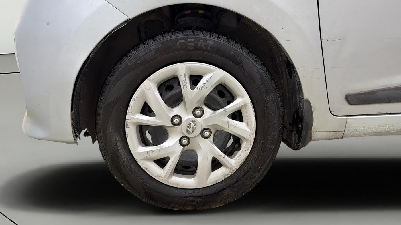 2019 Hyundai Grand i10 MAGNA 1.2 KAPPA VTVT, Petrol, Manual, 50,644 km, Left Front Wheel