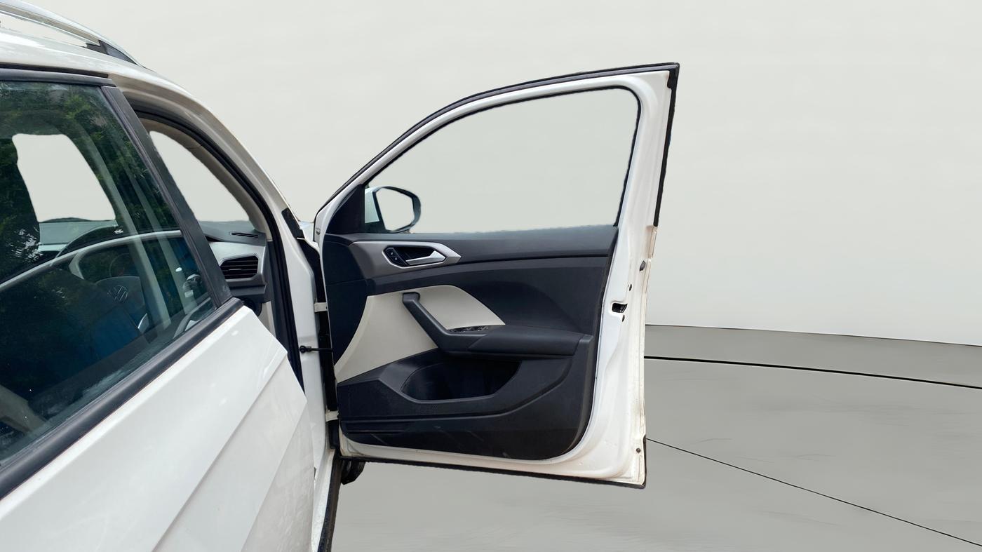 2022 Volkswagen TAIGUN HIGHLINE 1.0 TSI AT, Petrol, Automatic, 37,708 km, RHS Front Door