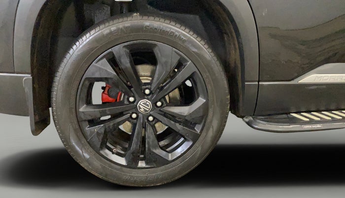 2024 MG HECTOR Sharp Pro Blackstorm 1.5 Turbo CVT, Petrol, Automatic, 33,197 km, Right Rear Wheel