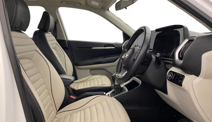 2021 KIA SONET HTX 1.0 IMT, Petrol, Manual, 28,464 km, Right Side Front Door Cabin