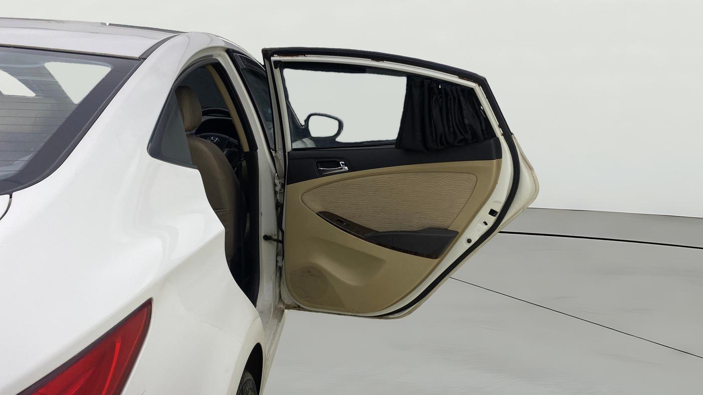 2014 Hyundai Verna FLUIDIC 1.6 VTVT SX AT, Petrol, Automatic, 53,822 km, RHS Rear Door