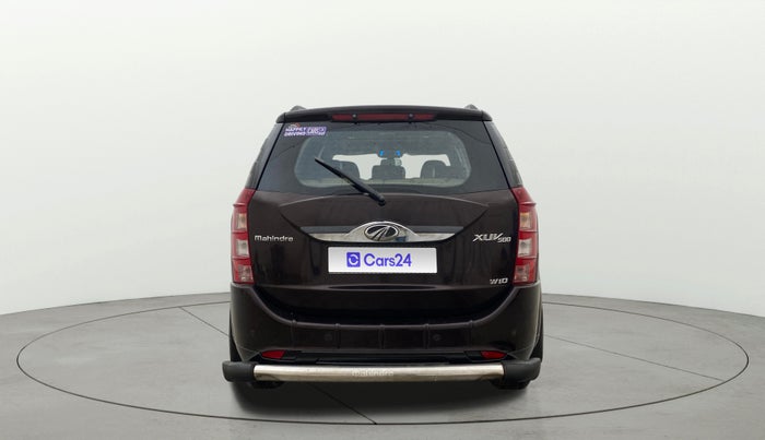 2015 Mahindra XUV500 W10, Diesel, Manual, 1,14,508 km, Back/Rear