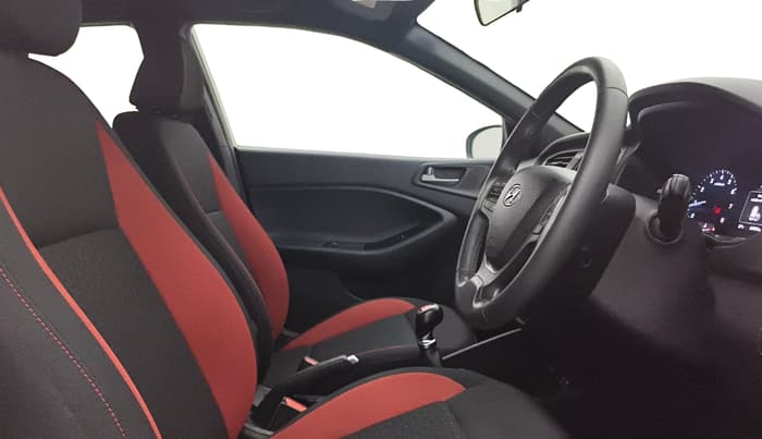 2018 Hyundai i20 Active 1.2 SX, Petrol, Manual, 24,582 km, Right Side Front Door Cabin