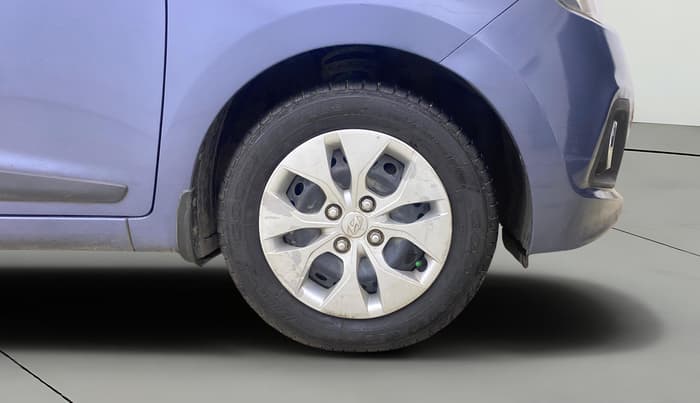 2015 Hyundai Xcent S 1.2, Petrol, Manual, 60,229 km, Right Front Wheel