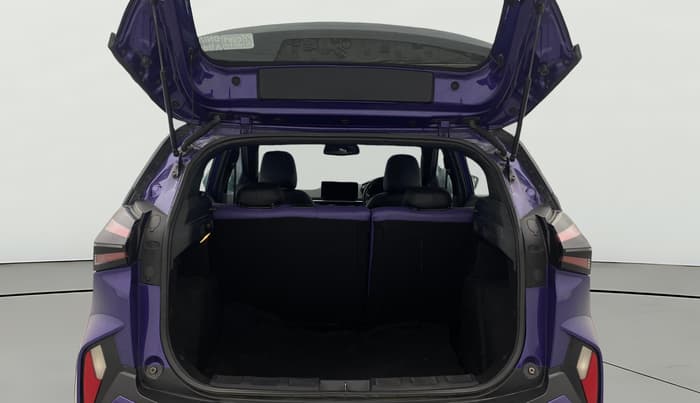 2023 Tata NEXON FEARLESS PURPLE + SUNROOF DUAL TONE 1.2 PETROL, Petrol, Manual, 26,036 km, Boot Open Zoomed View