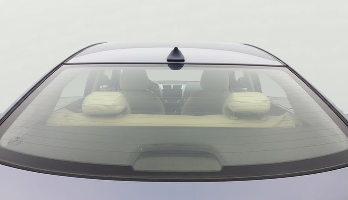 2014 Hyundai Verna FLUIDIC 1.6 VTVT SX OPT, Petrol, Manual, 99,204 km, Rear Windshield