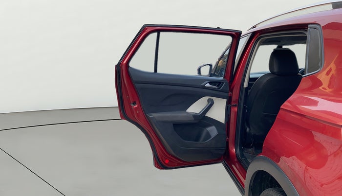 2022 Volkswagen TAIGUN HIGHLINE 1.0 TSI AT, Petrol, Automatic, 56,057 km, LHS Rear Door