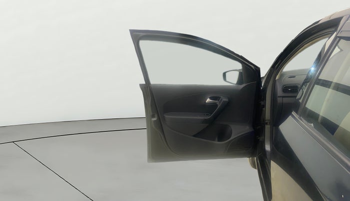 2015 Volkswagen Vento COMFORTLINE 1.6, Petrol, Manual, 45,326 km, LHS Front Door