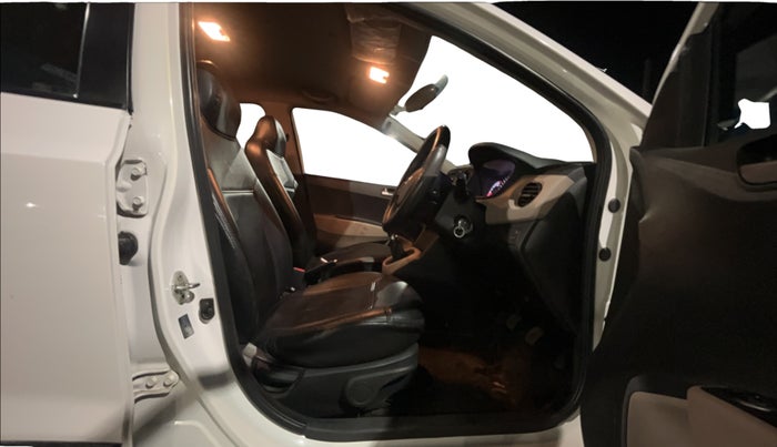 2015 Hyundai Xcent S 1.2, Petrol, Manual, 57,684 km, Right Side Front Door Cabin