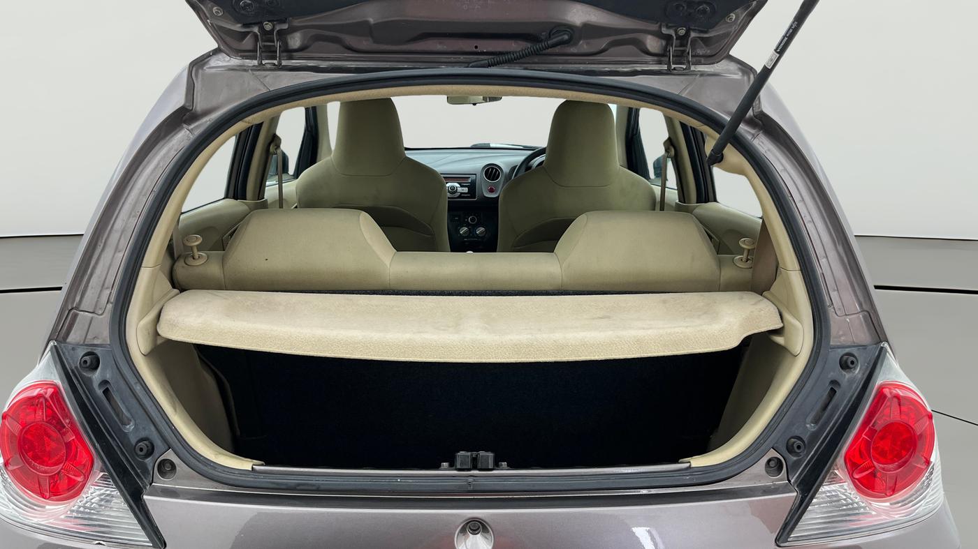 2013 Honda Brio S MT, Petrol, Manual, 35,391 km, Boot Open Zoomed View