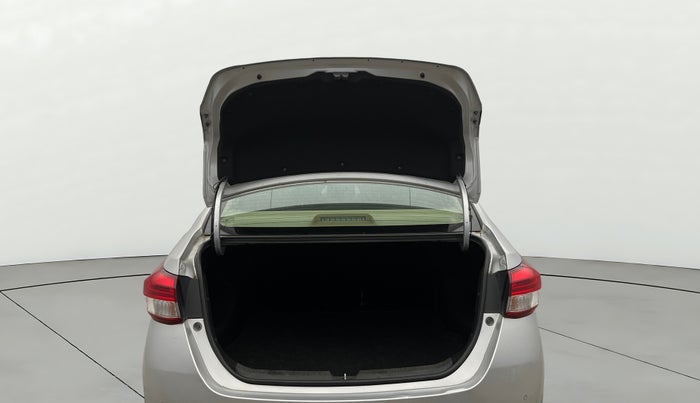 2018 Toyota YARIS VX CVT, Petrol, Automatic, 31,719 km, Boot Door Open