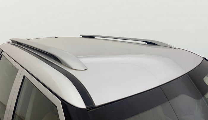 2019 Mahindra XUV300 W4 1.2 PETROL, Petrol, Manual, 75,257 km, Roof