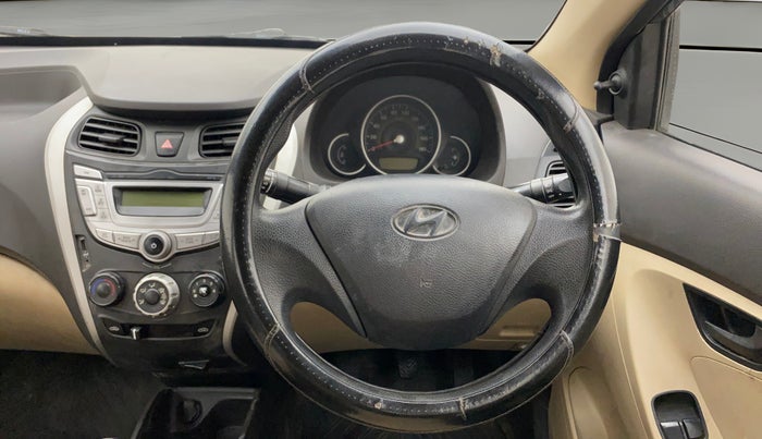 2016 Hyundai Eon MAGNA +, Petrol, Manual, 54,148 km, Steering Wheel Close Up