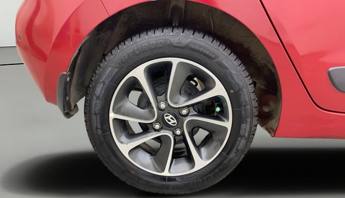 2018 Hyundai Grand i10 SPORTZ AT 1.2 KAPPA VTVT, Petrol, Automatic, 34,031 km, Right Rear Wheel