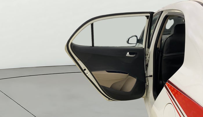 2016 Hyundai Xcent S 1.2, Petrol, Manual, 26,710 km, LHS Rear Door