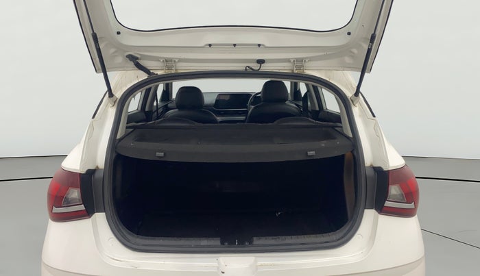 2021 Hyundai NEW I20 ASTA 1.2 AT, Petrol, Automatic, 60,448 km, Boot Open Zoomed View