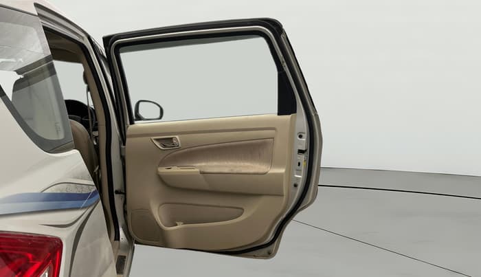 2014 Maruti Ertiga VXI, Petrol, Manual, 79,948 km, RHS Rear Door