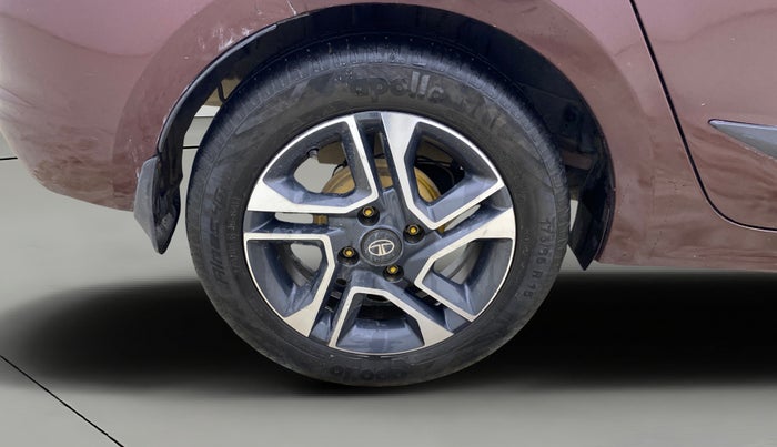 2021 Tata TIGOR XZ PLUS PETROL, CNG, Manual, 1,04,524 km, Right Rear Wheel