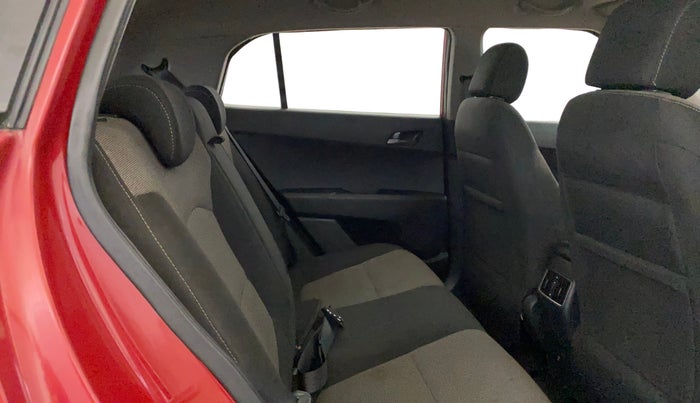 2016 Hyundai Creta SX PLUS 1.6 PETROL, Petrol, Manual, 83,823 km, Right Side Rear Door Cabin