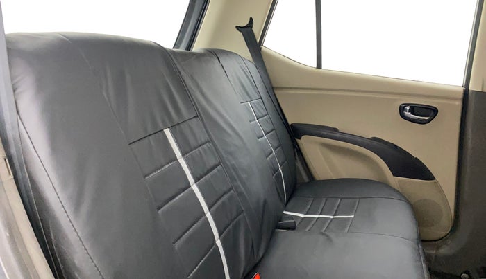 2013 Hyundai i10 MAGNA 1.2, CNG, Manual, 91,614 km, Right Side Rear Door Cabin